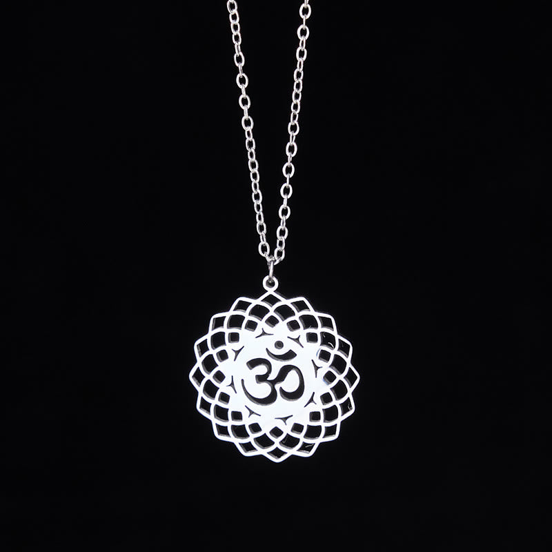 Collana con ciondolo in acciaio inossidabile con simbolo Om Buddha Stones, motivo: loto cavo - image 10
