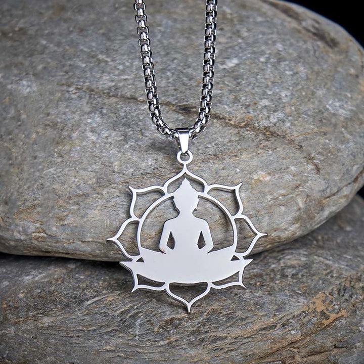 Collana con ciondolo dell'illuminazione in acciaio inossidabile con design vintage Buddha Stones Buddha seduto sul loto di Buddha - Argento - image 8