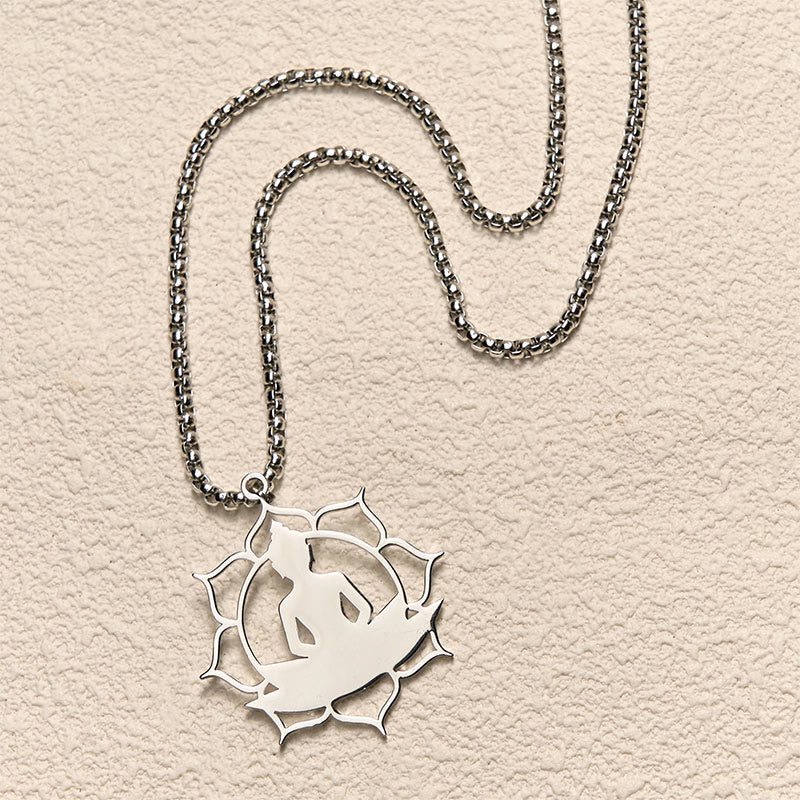 Collana con ciondolo dell'illuminazione in acciaio inossidabile con design vintage Buddha Stones Buddha seduto sul loto di Buddha - image 10