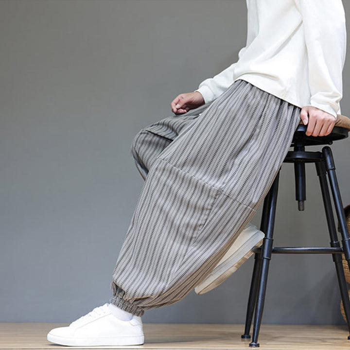Pantaloni harem in velluto a coste con coulisse e tasche da uomo con motivo a righe autunnali Buddha Stones - image 49