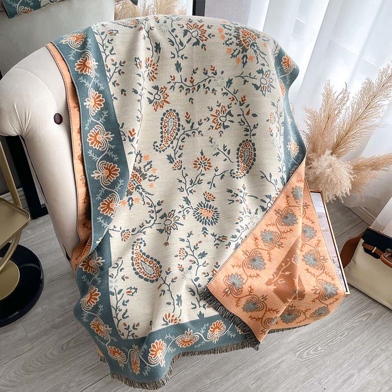 Sciarpa morbida con motivo a scialle Buddha Stones, motivo invernale con fiori e viticci - Beige - 185x65cm - image 12
