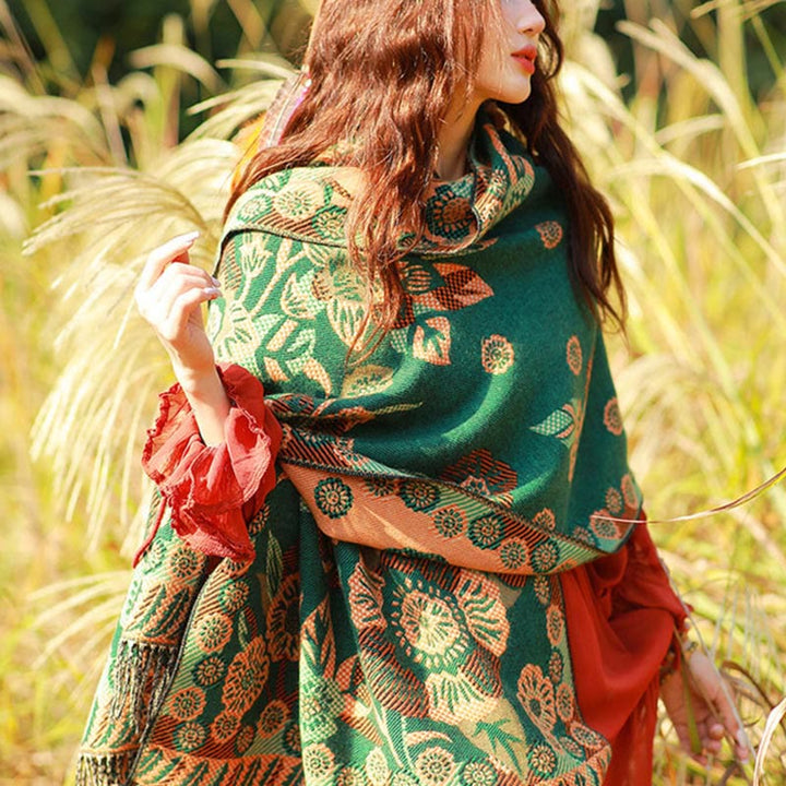 Sciarpa termica morbida con motivo etnico Buddha Stones jacquard e piante, motivo nappa, scialle - image 33