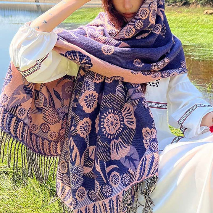 Sciarpa termica morbida con motivo etnico Buddha Stones jacquard e piante, motivo nappa, scialle - DarkOrchid Floral - 70-190 cm - image 22