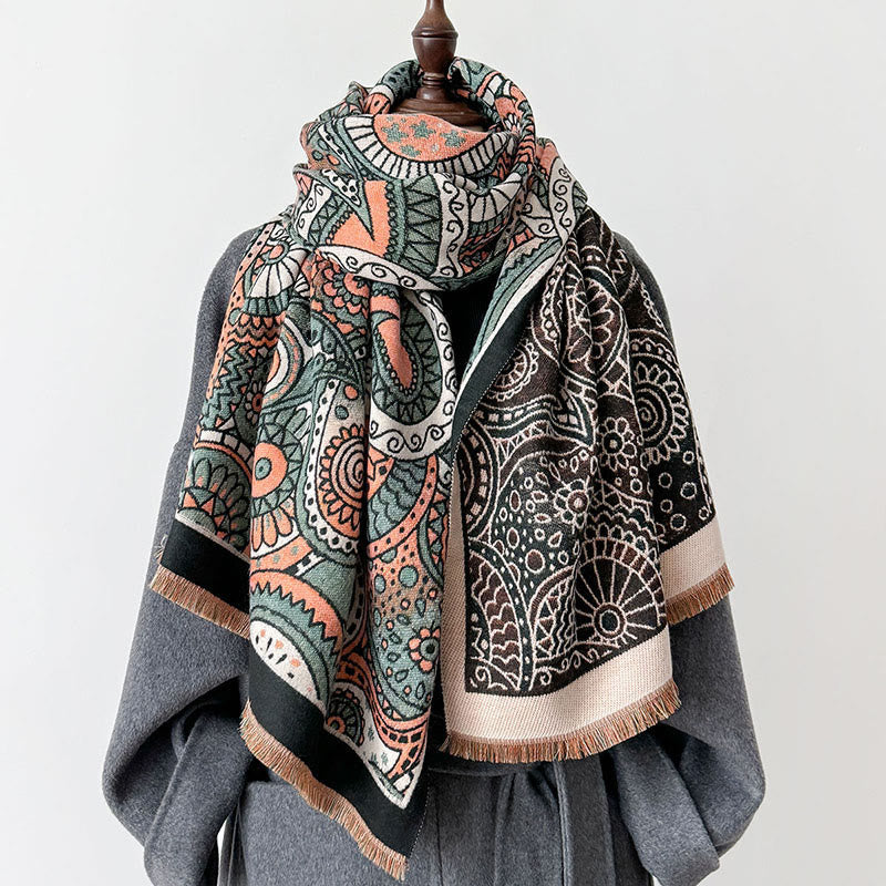 Sciarpa morbida con nappe, motivo geometrico paisley, stile etnico invernale, motivo Buddha Stones - Nero - 186*66 cm - image 0