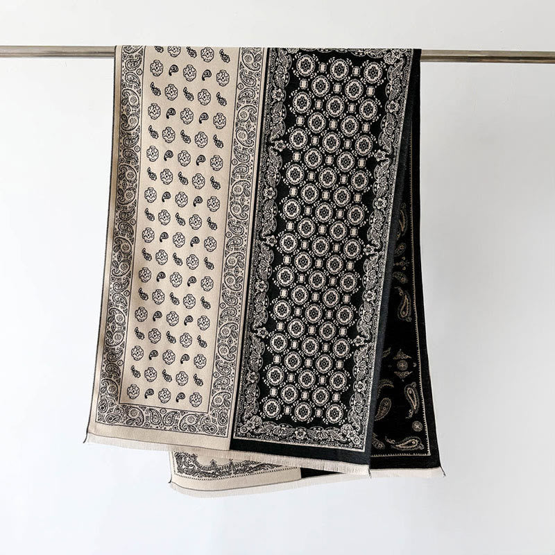 Sciarpa spessa e morbida, motivo patchwork geometrico con nappe Buddha Stones - Nero - 186*66 cm - image 5