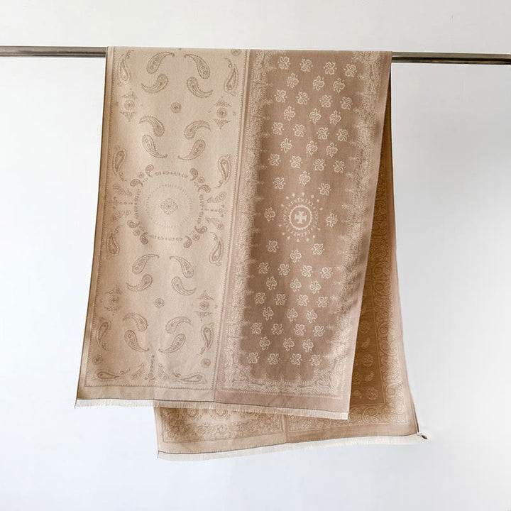 Sciarpa spessa e morbida, motivo patchwork geometrico con nappe Buddha Stones - BurlyWood - 186*66 cm - image 14