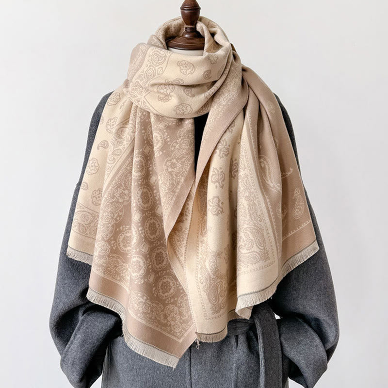 Sciarpa spessa e morbida, motivo patchwork geometrico con nappe Buddha Stones - image 15