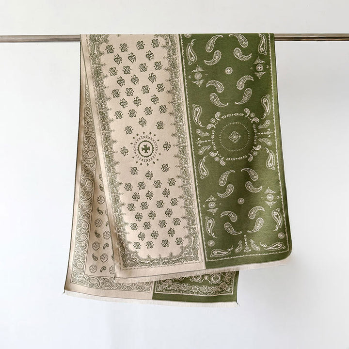 Sciarpa spessa e morbida, motivo patchwork geometrico con nappe Buddha Stones - Verde oliva - 186*66 cm - image 12