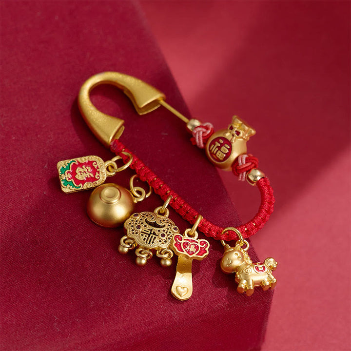 Spilla portafortuna in ottone con manico Ruyi e ciondolo a forma di cavallo Buddha Stones, carattere Fu, attrae la fortuna - image 1