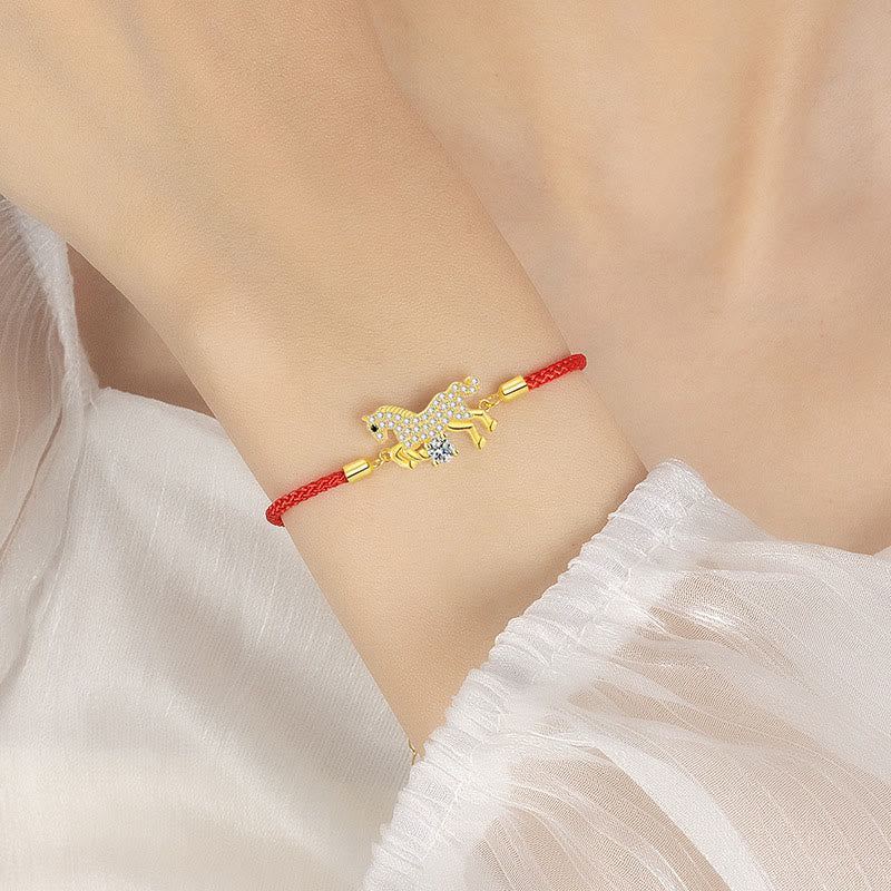 Bracciale regolabile in argento sterling 925 con cordino rosso dorato "Anno del cavallo" di Buddha Stones - image 5