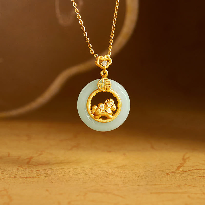Collana con ciondolo in argento sterling 925 con fibbia della pace e giada Hetian dell'anno del cavallo, motivo Buddha Stones - Giada (Prosperità♥Abbondanza) - image 0