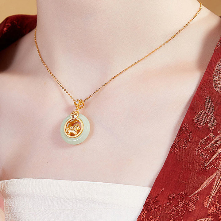 Collana con ciondolo in argento sterling 925 con fibbia della pace e giada Hetian dell'anno del cavallo, motivo Buddha Stones - image 12