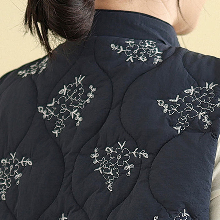 Gilet da donna in cotone senza maniche con bottoni a forma di rana ricamati con Buddha Stones e tasche - image 9