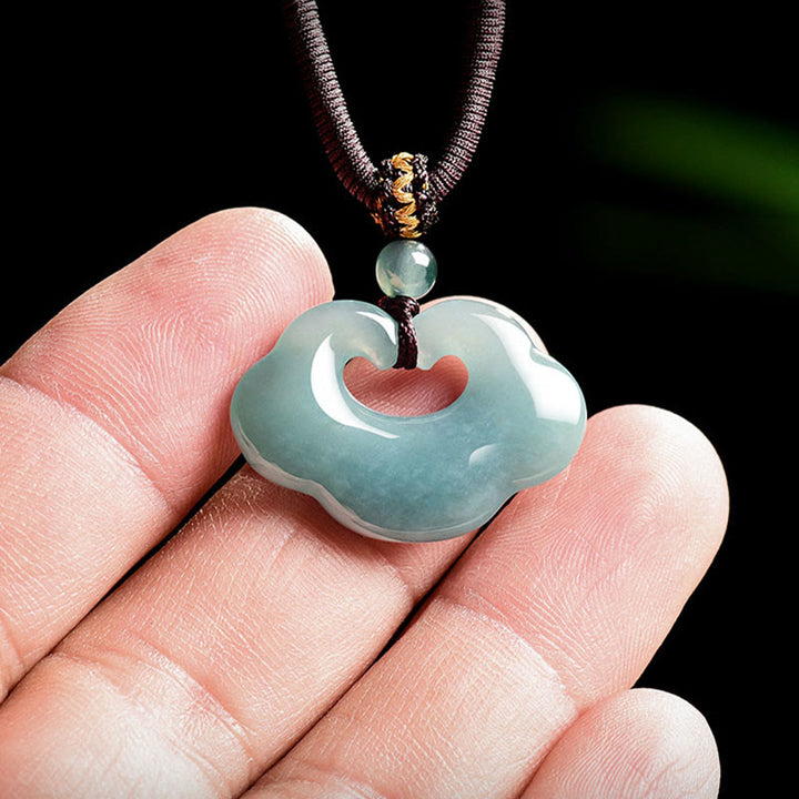 Collana con ciondolo a corda in giada Ruyi di buon auspicio e portafortuna Buddha Stones - image 3