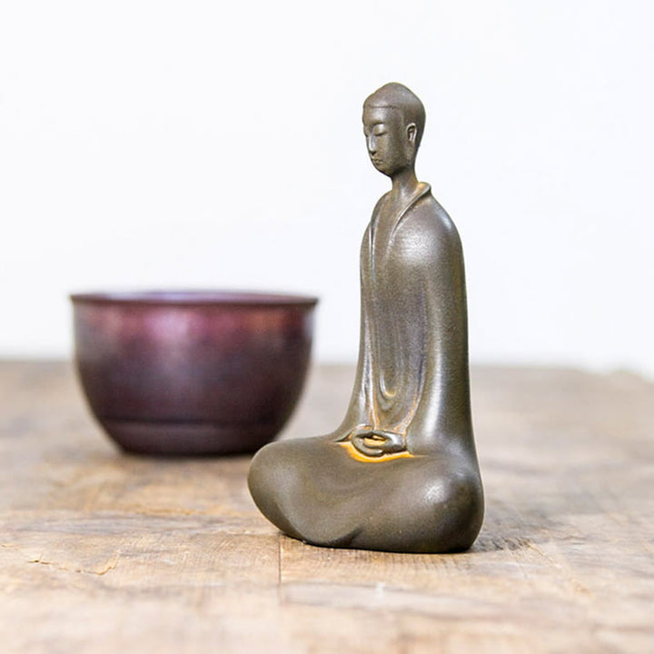 Buddha Stones Fatto a Mano Buddha Sakyamuni Polvere di Ferro Ruggine Statua in Resina Decorazione per la Casa - image 16