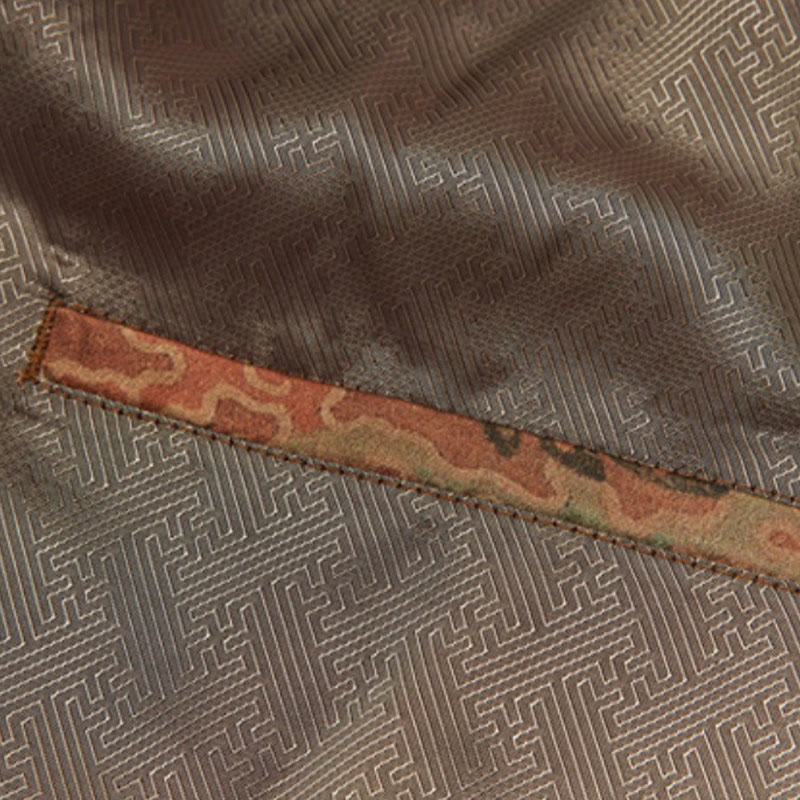 Giacca da uomo a maniche lunghe con motivo "Fenice Nuvole di Buon Auspicio" in seta di gelso 100% Buddha Stones, 30 momme - image 12