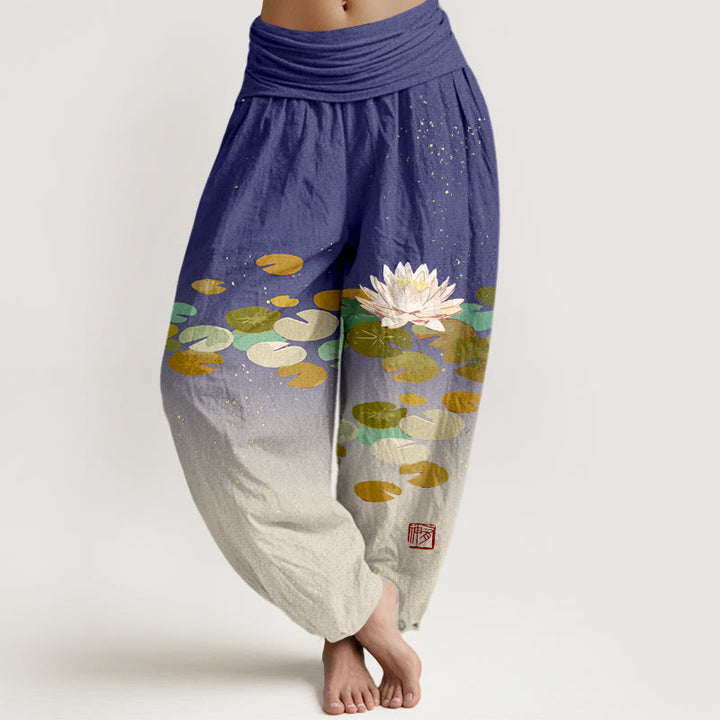 Pantaloni harem da donna in puro cotone con elastico in vita e motivo a foglie di loto bianco stampato Buddha Stones - Viola scuro - US16, UK/AU20, EU48 (3XL) - image 5