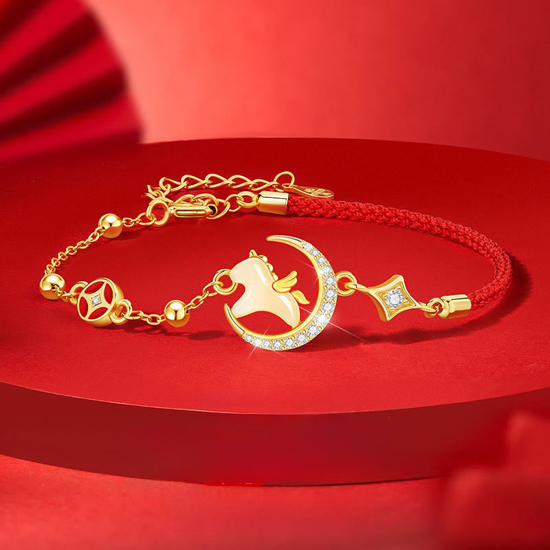 Bracciale in corda rossa con abbondanza di zirconi in argento sterling 925, anno del cavallo , Buddha Stones giada di Hetian - Cavallo e argento sterling 925 e cordino rosso (circonferenza polso 14-18 cm) - image 0