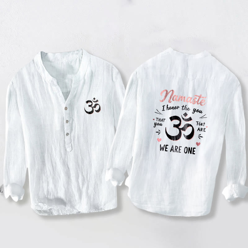 Camicia da uomo in cotone e lino a maniche lunghe con bottoni mezzi e motivo Om "Namaste I Honor the You" Buddha Stones - Bianco - US/UK/AU50, EU60 (5XL) - image 0