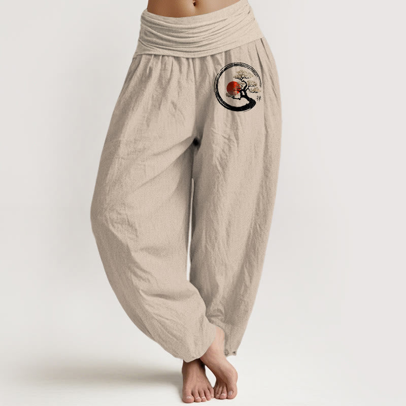Pantaloni harem da donna in puro cotone con elastico in vita e motivo a carattere Zen Buddha Stones, albero di pino e sole rosso - Abbronzatura - US16, UK/AU20, EU48 (3XL) - image 0