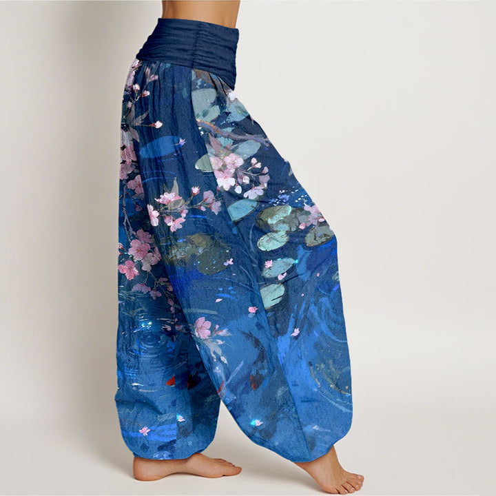 Pantaloni harem da donna con elastico in vita, in puro cotone, con Buddha Stones di ciliegio, pesci koi e foglie di loto - image 10