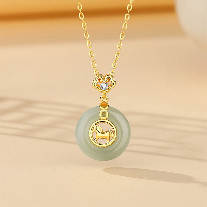 Collana con ciondolo portafortuna e fibbia della pace dell'anno del cavallo in argento sterling 925 con Buddha Stones e giada di Hetian - Collana a forma di cavallo - image 0
