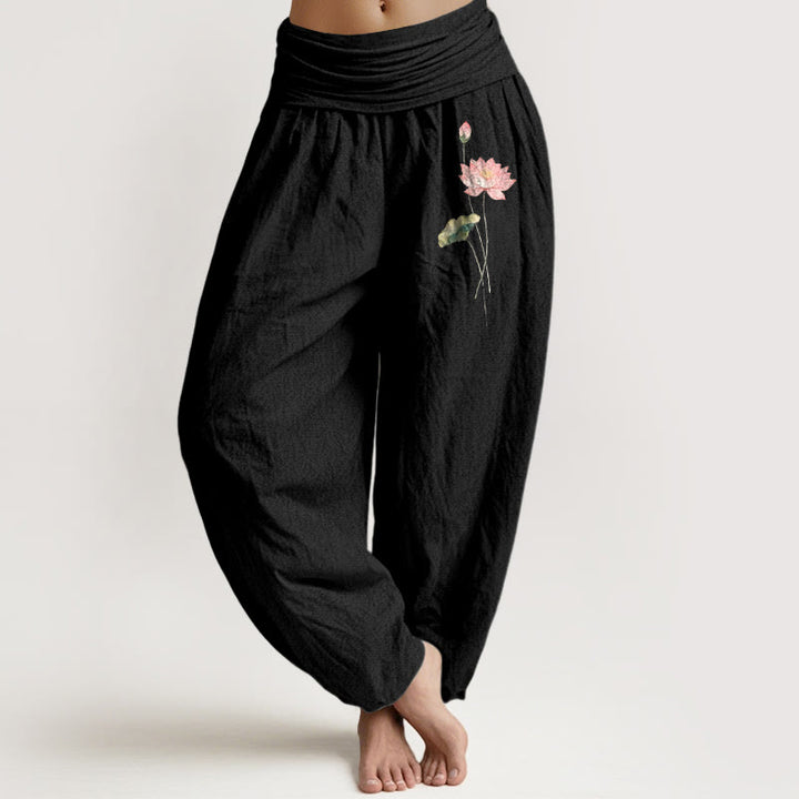 Pantaloni harem in puro cotone con elastico in vita, motivo con foglie di loto e fiori di loto rosa Buddha Stones - Nero - US16, UK/AU20, EU48 (3XL) - image 5
