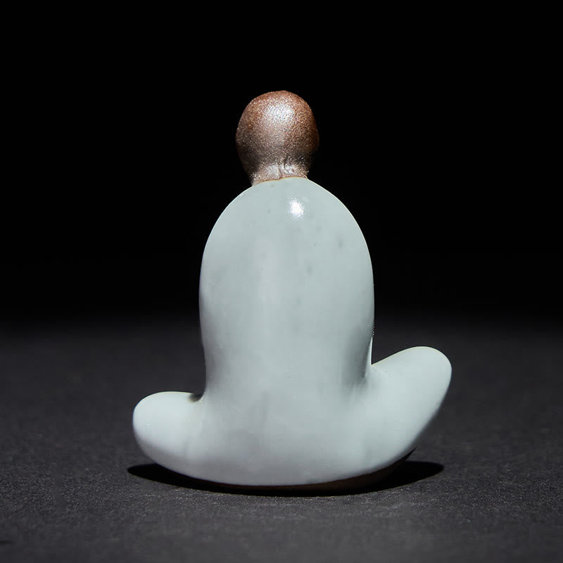 Buddha Stones Piccola statua in ceramica di Buddha senza forma che medita Decorazione per la casa Zen 4*2,5*5 cm - image 2