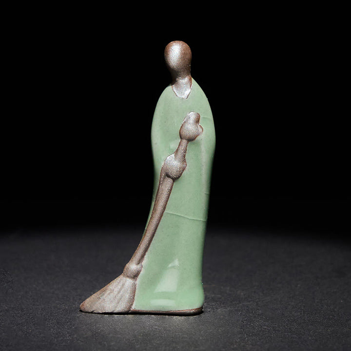 Buddha Stones Piccolo Buddha senza forma Monaco che spazza Statua in ceramica Decorazione per la casa 3,5*1,5*7 cm - Buddha 3,5*1,5*7 cm - image 0