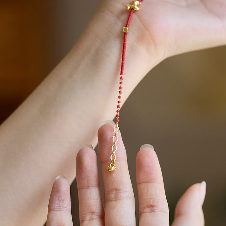 Braccialetto della prosperità del Buddha Stones in vetro rosso Liuli dell'anno del cavallo, in argento sterling 925 placcato oro - image 4