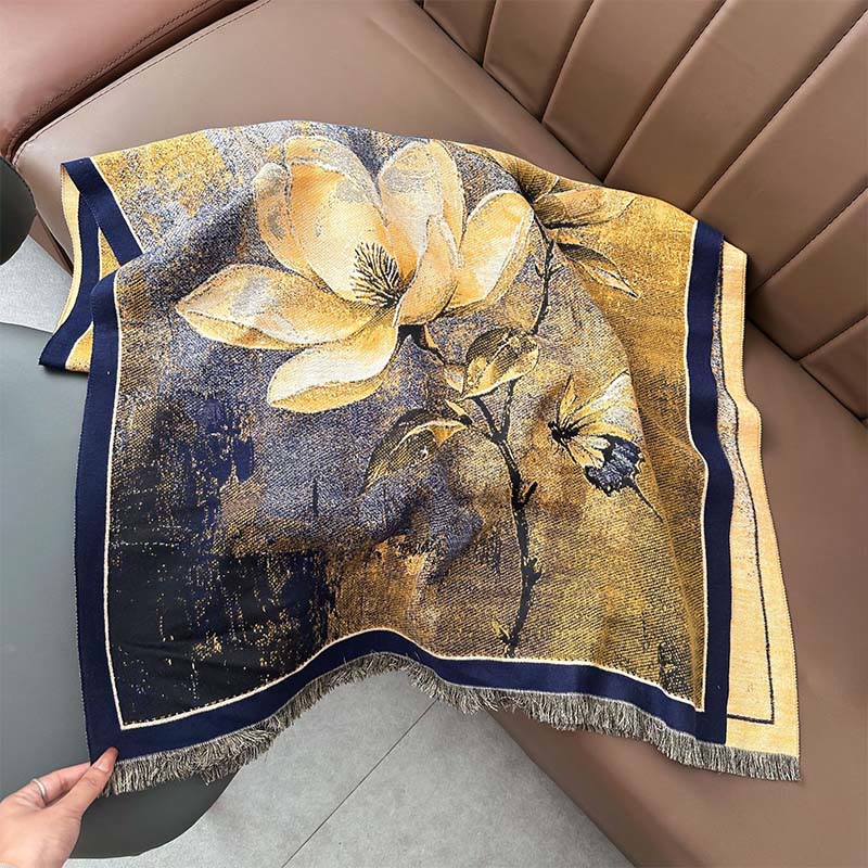 Sciarpa morbida con motivo a farfalla e magnolia invernale Buddha Stones - image 5