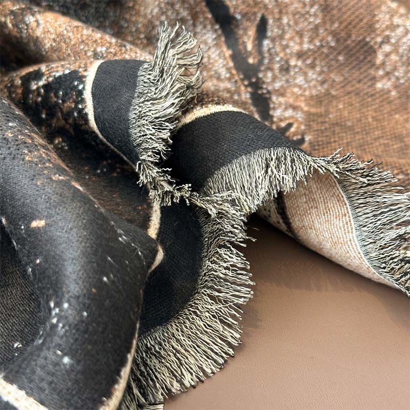 Sciarpa morbida con motivo a farfalla e magnolia invernale Buddha Stones - image 12