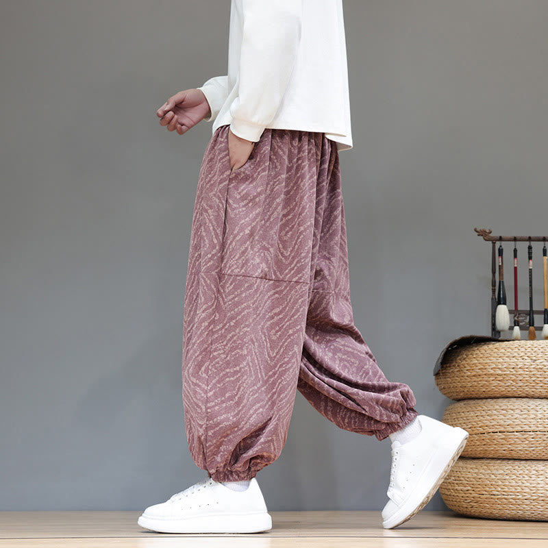 Pantaloni harem da uomo in velluto a coste di cotone e lino con tasche e coulisse, motivo Buddha Stones Fall Texture - Rosso viola pallido - US/UK/AU46, EU56 (5XL) - image 21