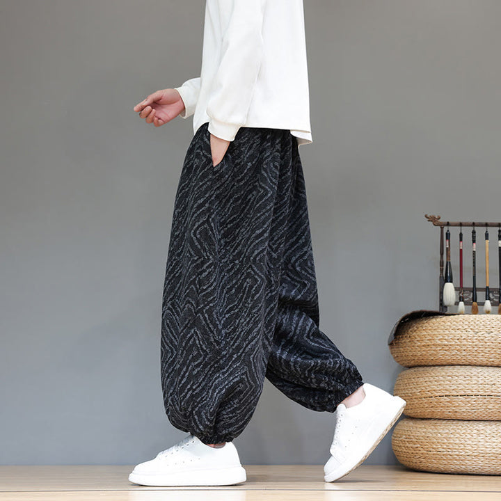 Pantaloni harem da uomo in velluto a coste di cotone e lino con tasche e coulisse, motivo Buddha Stones Fall Texture - Nero - US/UK/AU46, EU56 (5XL) - image 10