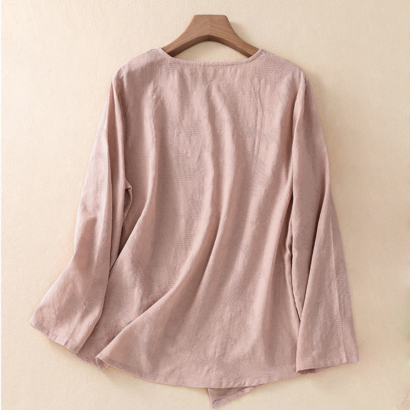 Camicia da donna a maniche lunghe con orlo irregolare e pieghe, stampa jacquard con motivo Buddha Stones. - image 17