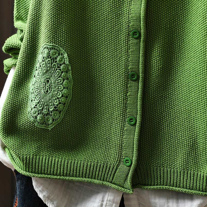 Cardigan lavorato a maglia a maniche lunghe in cotone con bottoni floreali autunnali Buddha Stones da donna - image 24