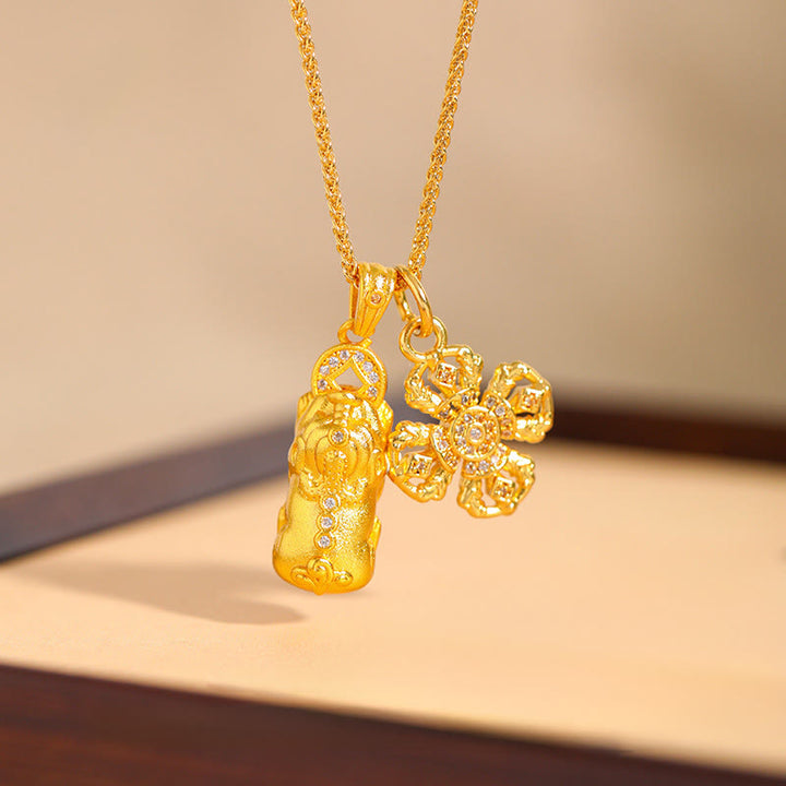 Collana con ciondolo a catena della ricchezza Dorje Vajra con croce Pixiu in ottone placcato oro 24k Buddha Stones - image 0