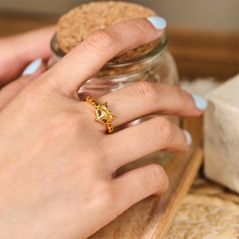 Anello regolabile con design cavo a forma di moneta di volpe in ottone placcato oro 24k Buddha Stones - image 5