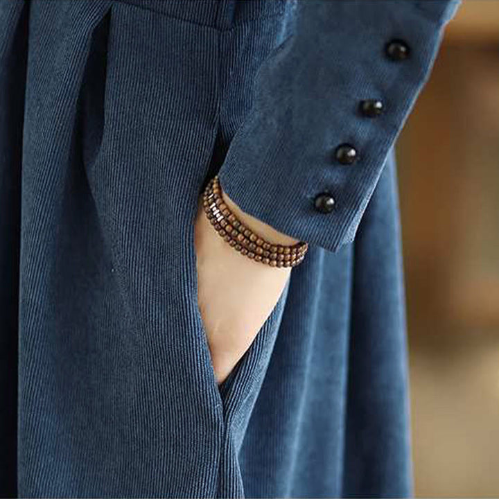 Abito midi in velluto a coste blu scuro con maniche lunghe e tasche Buddha Stones Fall Plain - image 11
