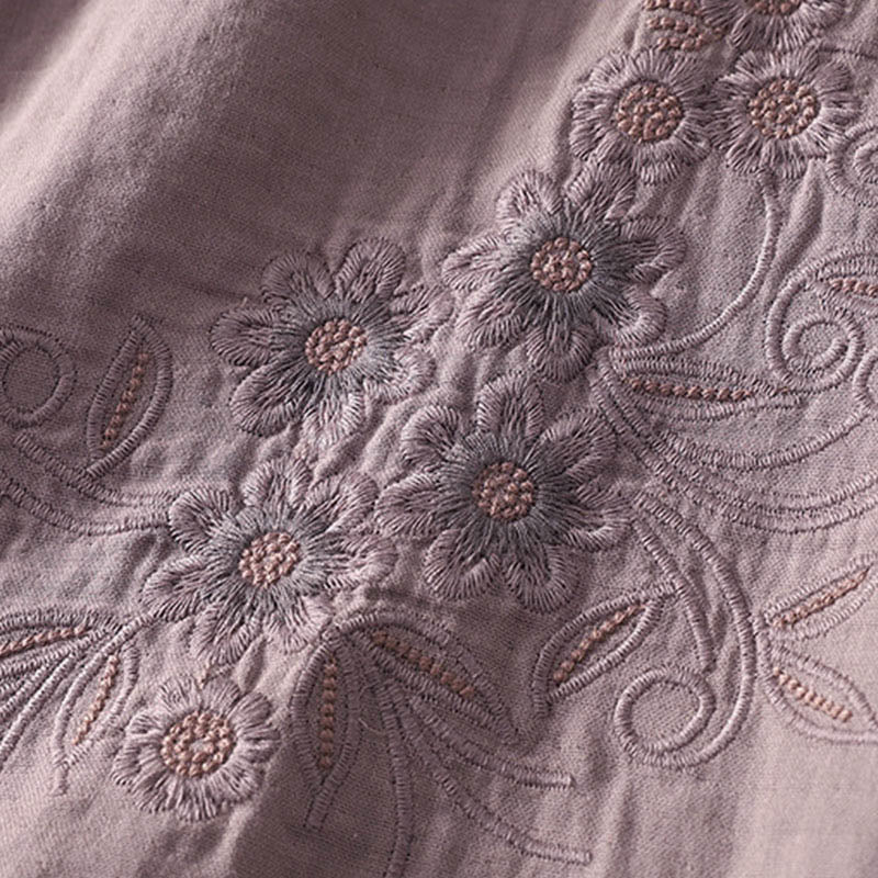 Camicia da donna a maniche lunghe con risvolto, motivo a tralci di fiori ricamati con Buddha Stones - image 19