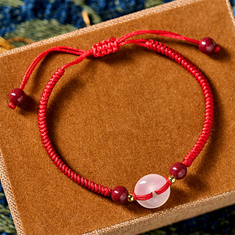 Bracciale con nodo piatto in agata bianca, Buddha Stones della pace, nodo diamantato e cordino rosso - image 29