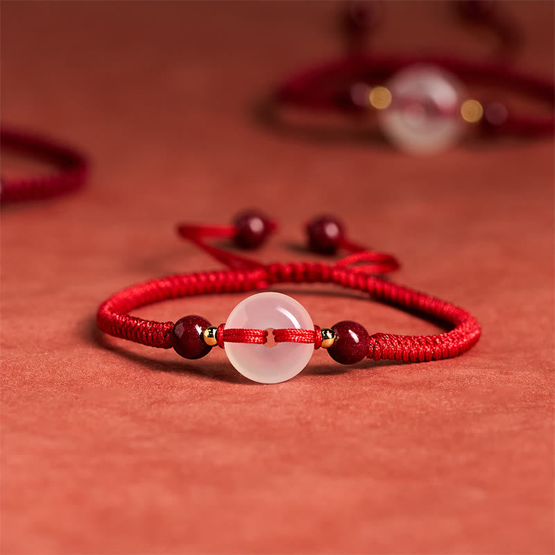 Bracciale con nodo piatto in agata bianca, Buddha Stones della pace, nodo diamantato e cordino rosso - Filo rosso con nodo a diamante - image 26