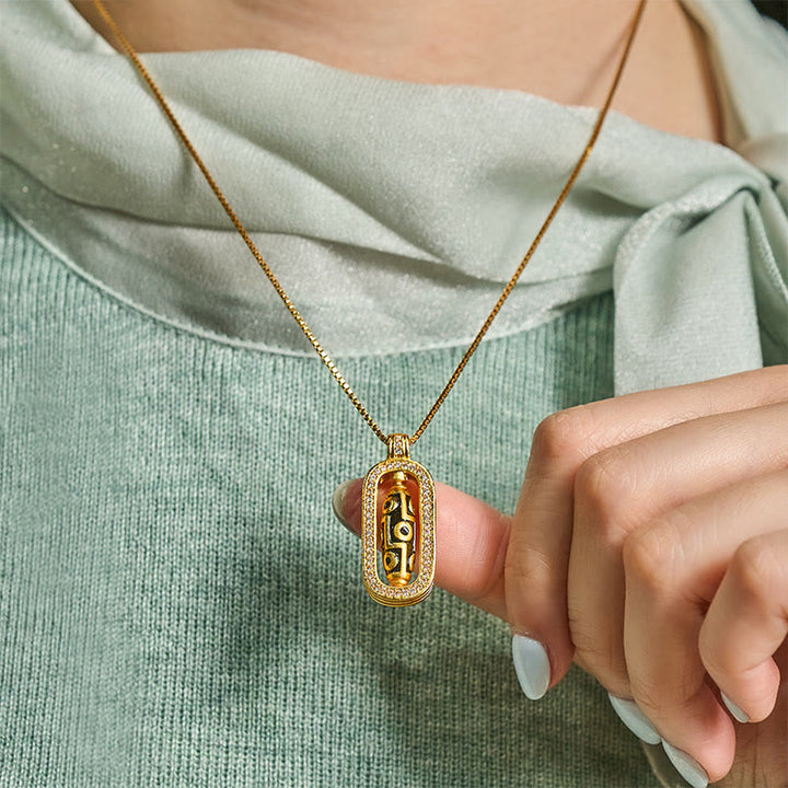 Collana con ciondolo di fortuna e ricchezza, con perline Dzi a nove occhi in ottone placcato oro 24k Buddha Stones - image 5