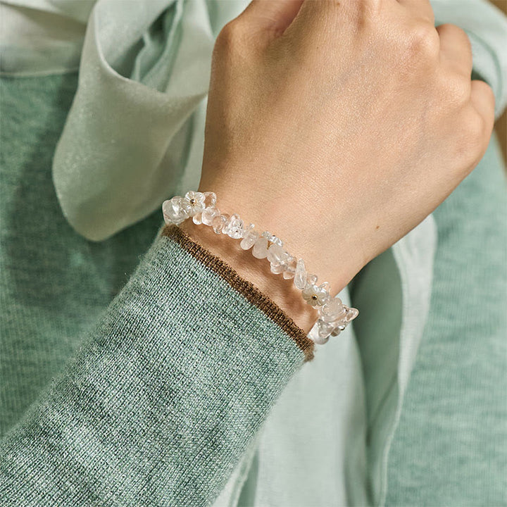 Bracciale Buddha Stones con design a fiore di cristallo irregolare e ametista e cristallo bianco - image 14