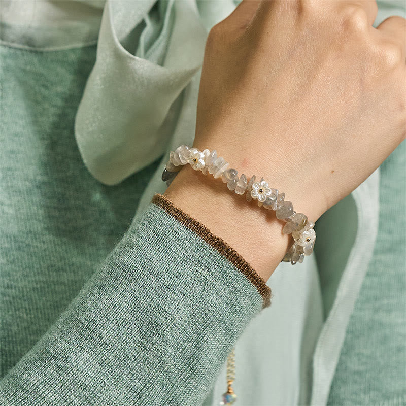 Bracciale Buddha Stones con design a fiore di cristallo irregolare e ametista e cristallo bianco - image 22