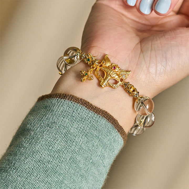 Braccialetto di protezione con perline di cristallo bianco e ciondolo a forma di croce di volpe Buddha Stones - image 8