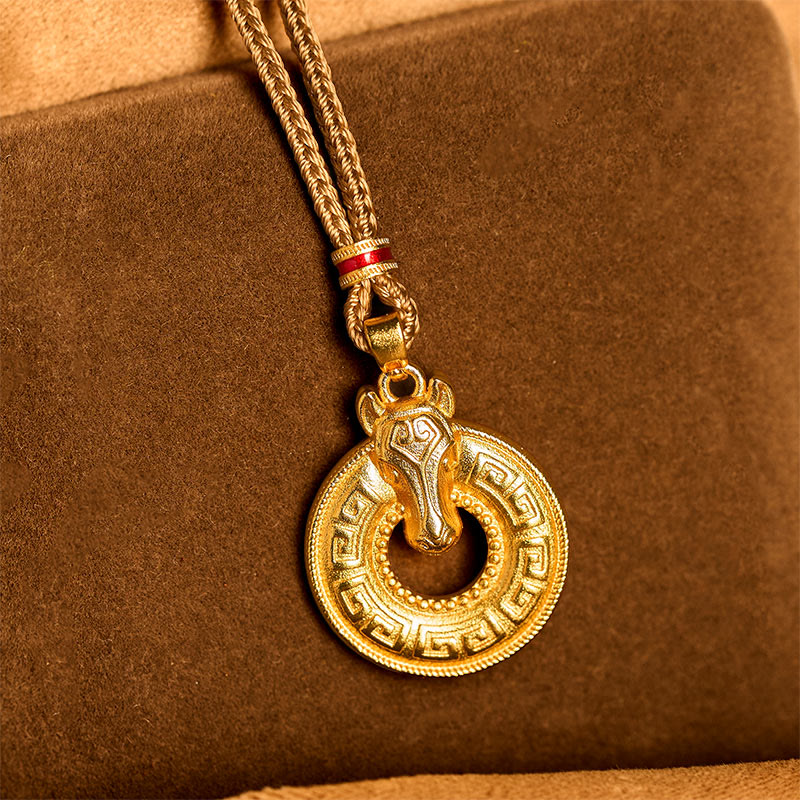 Collana con ciondolo energetico in rame placcato oro con fibbia della pace dell'anno del cavallo Buddha Stones Fu Character - image 3