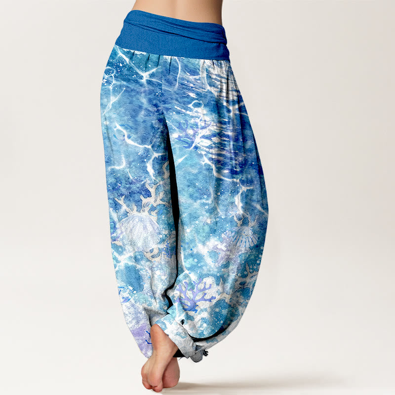 Pantaloni harem da donna con elastico in vita, motivo corallo e conchiglie dell'oceano vivace in cotone Buddha Stones - image 1