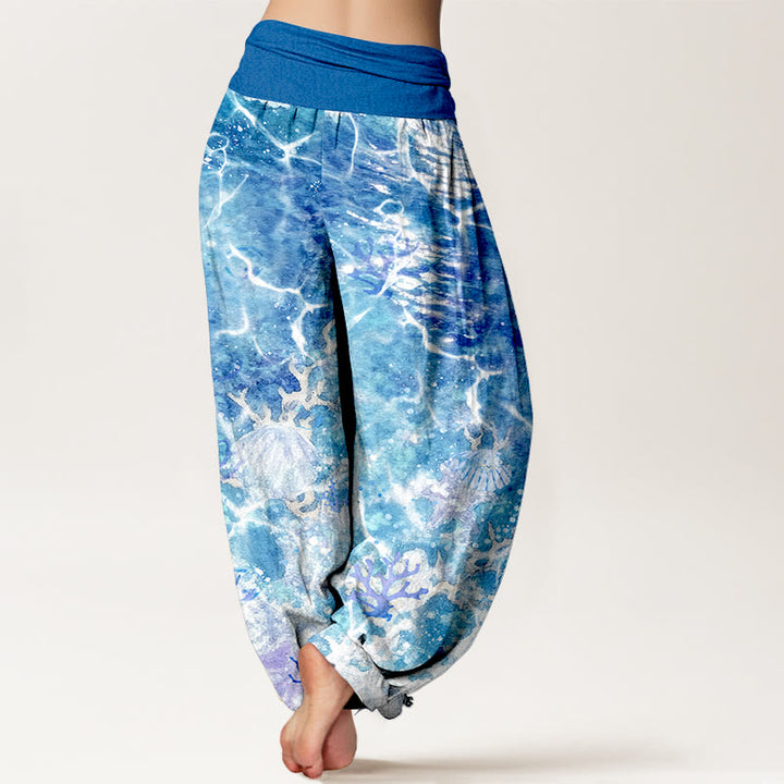 Pantaloni harem da donna con elastico in vita, motivo corallo e conchiglie dell'oceano vivace in cotone Buddha Stones - image 1