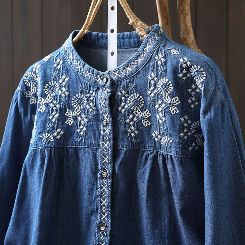 Camicia da donna a maniche lunghe in denim di cotone con bottoni mezzi, ricamo floreale e geometrie Buddha Stones - image 18